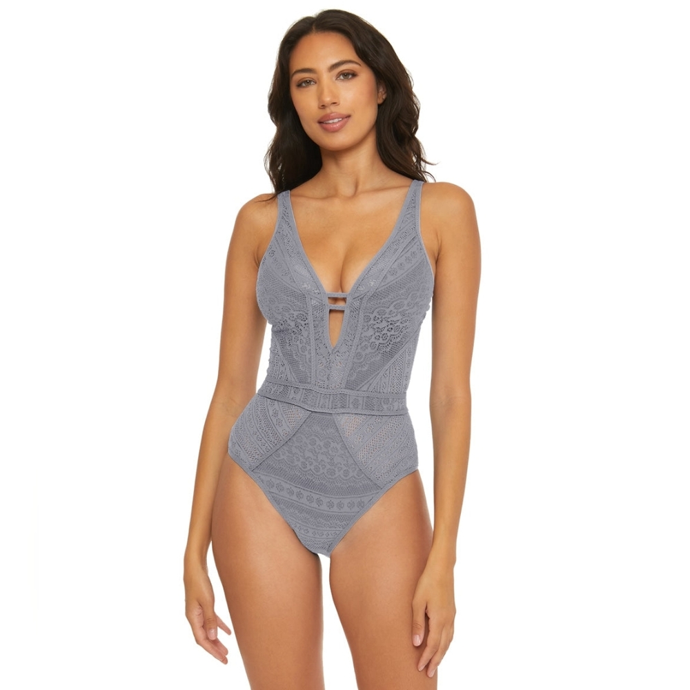 BECCA Show and Tell Plunge One Piece